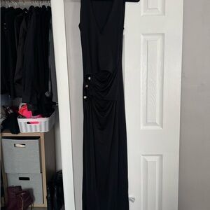 Elegant Black Maxi Dress